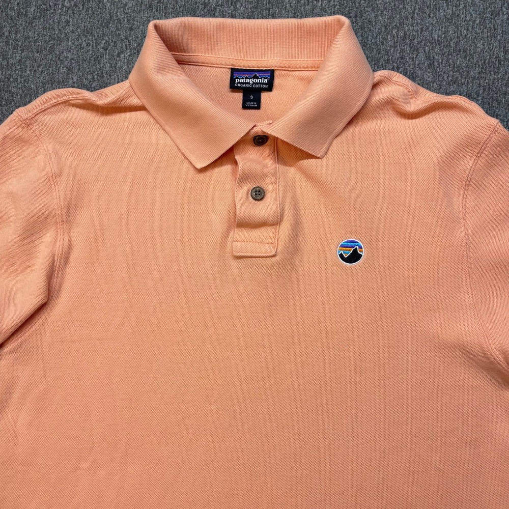 Patagonia Mens Organic Cotton Short Sleeve‎ Polo Shirt Orange Peach Small 52691